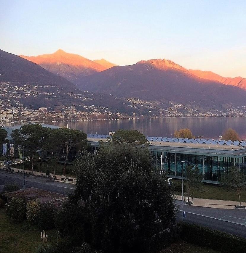 Locarno: Casa Lido Apartment Luaran gambar