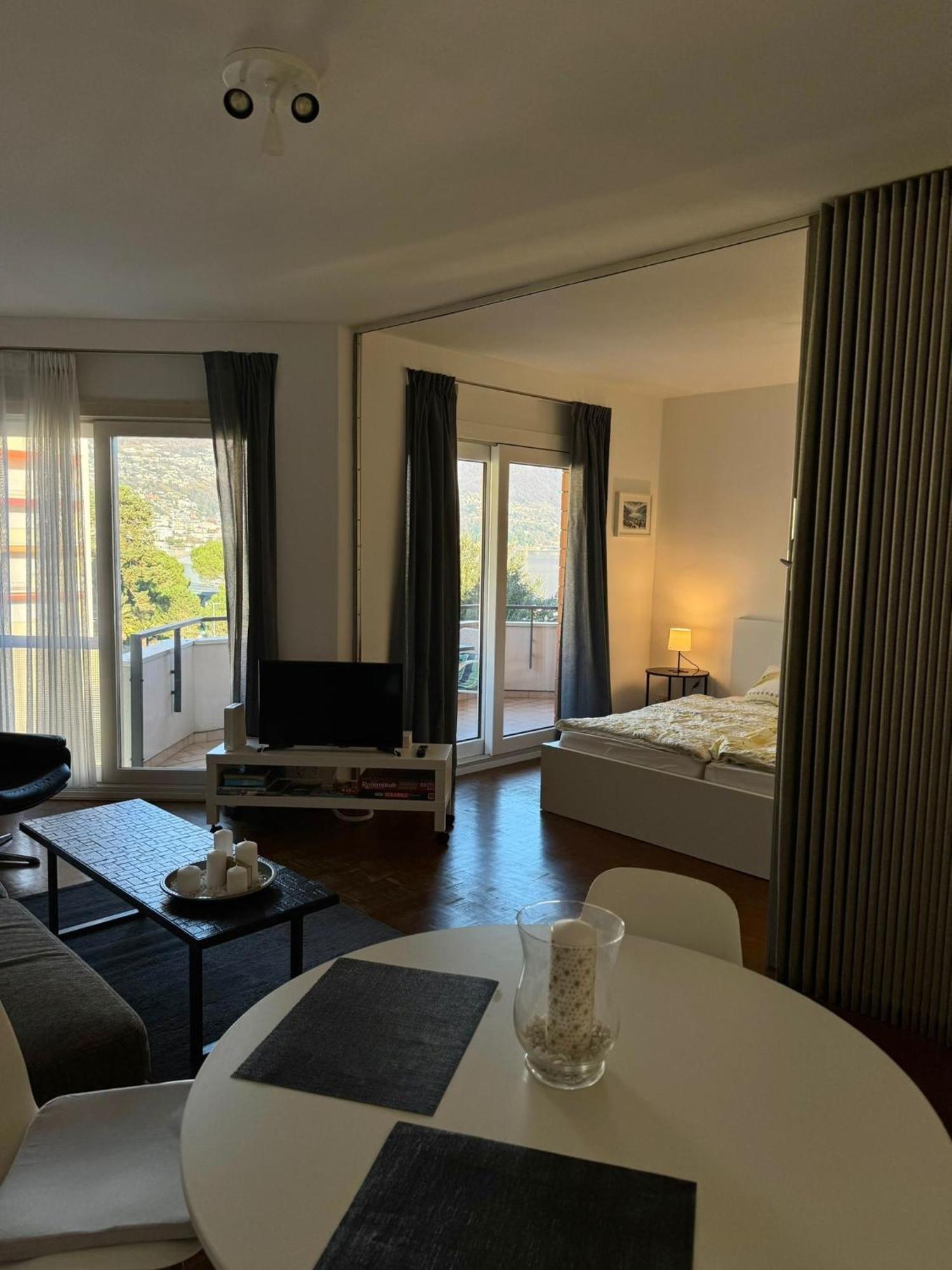 Locarno: Casa Lido Apartment Luaran gambar